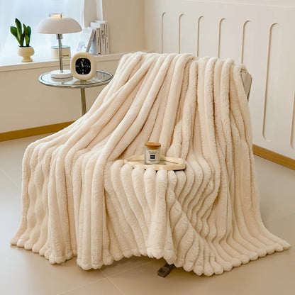 Cozy Thickened Flannel Blanket – Soft Striped Throw for Bed, Sofa & Travel